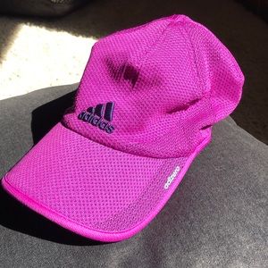 ADIDAS hat 🧢